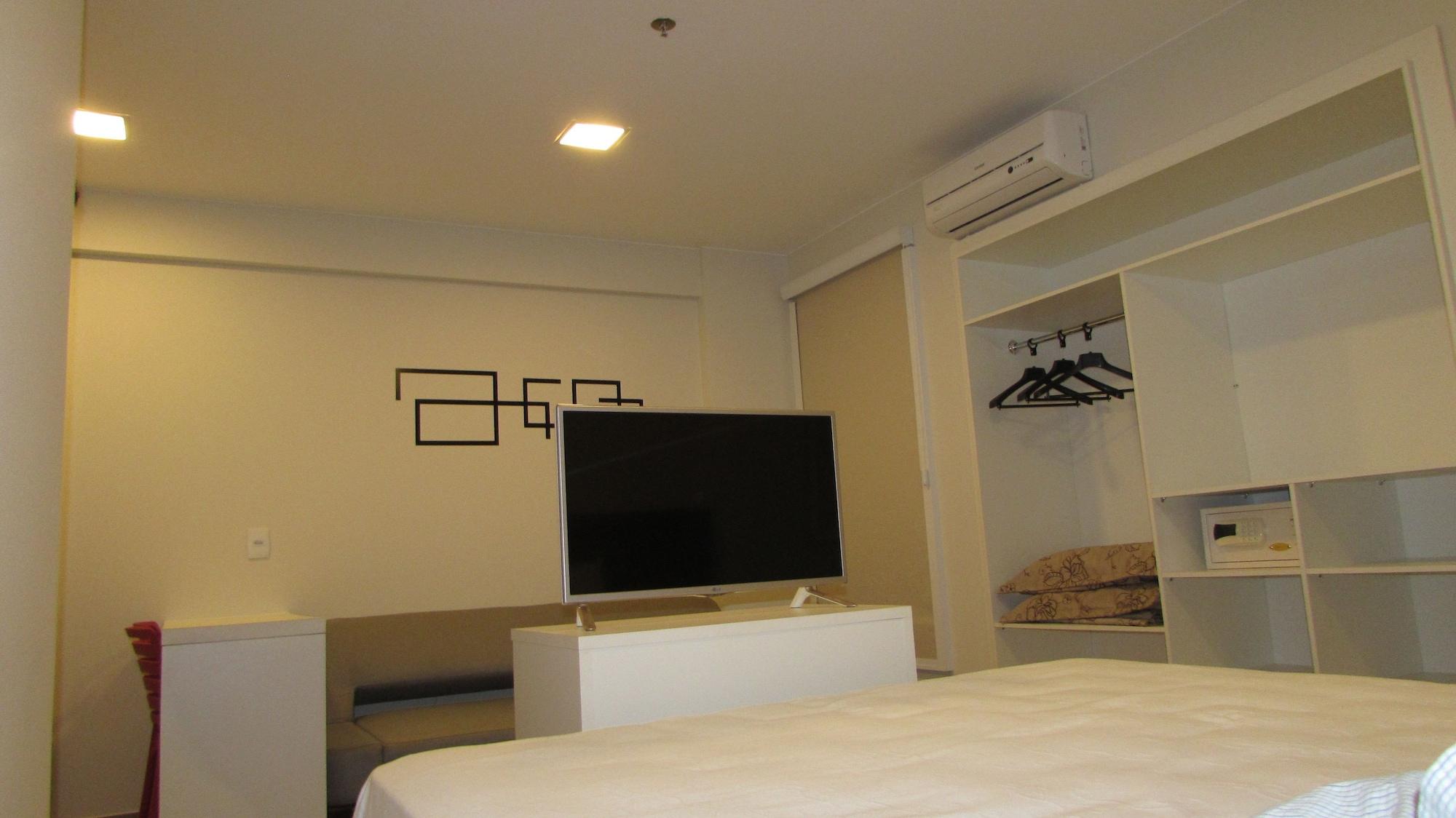 I5 Play Hotel อากวส คลาราส ภายนอก รูปภาพ