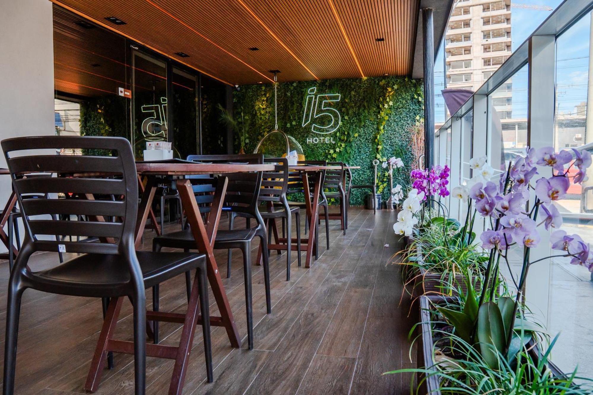I5 Play Hotel อากวส คลาราส ภายนอก รูปภาพ