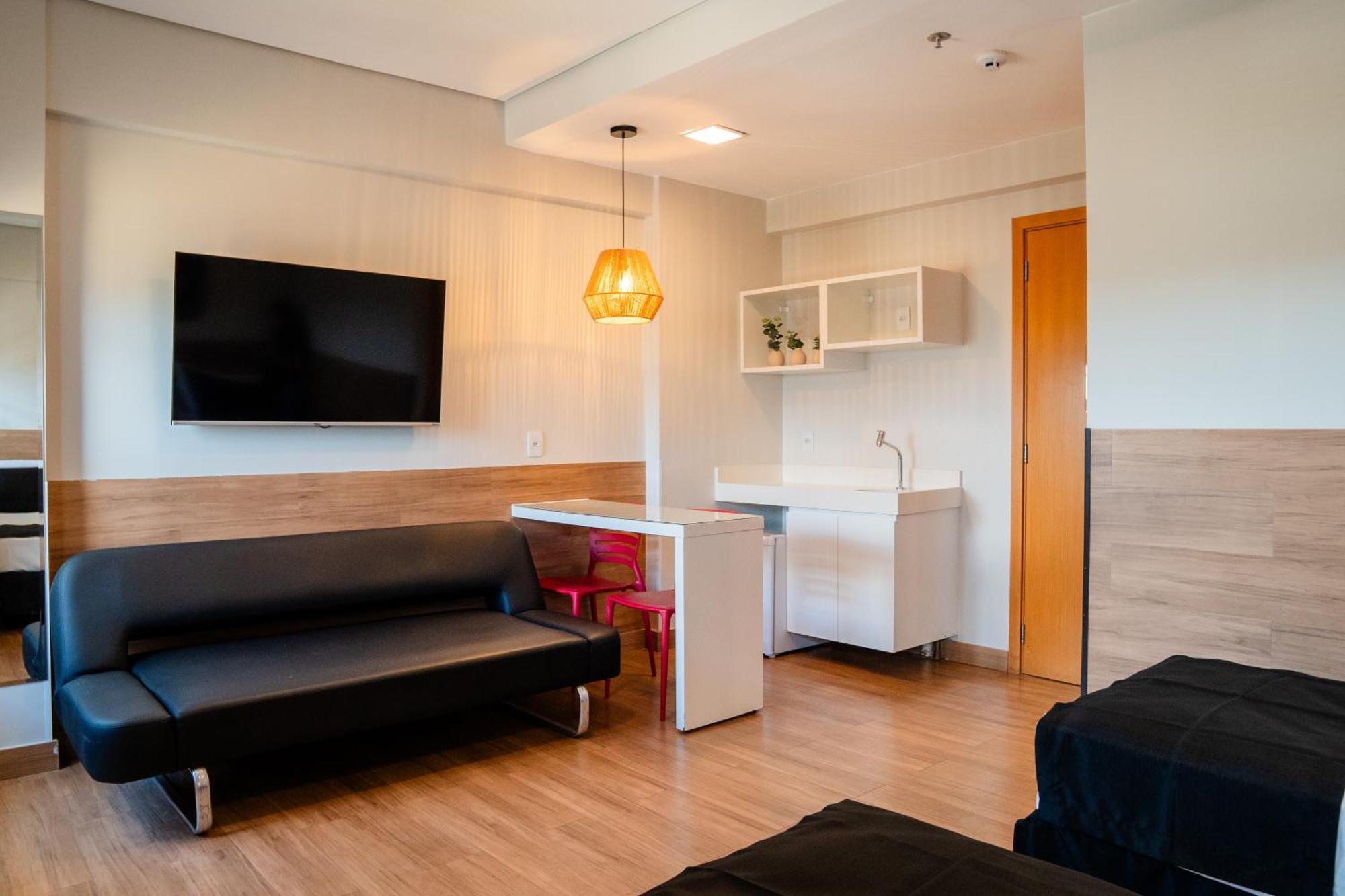 I5 Play Hotel อากวส คลาราส ภายนอก รูปภาพ