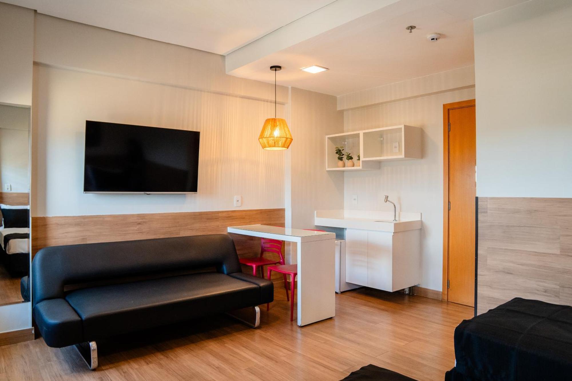 I5 Play Hotel อากวส คลาราส ภายนอก รูปภาพ